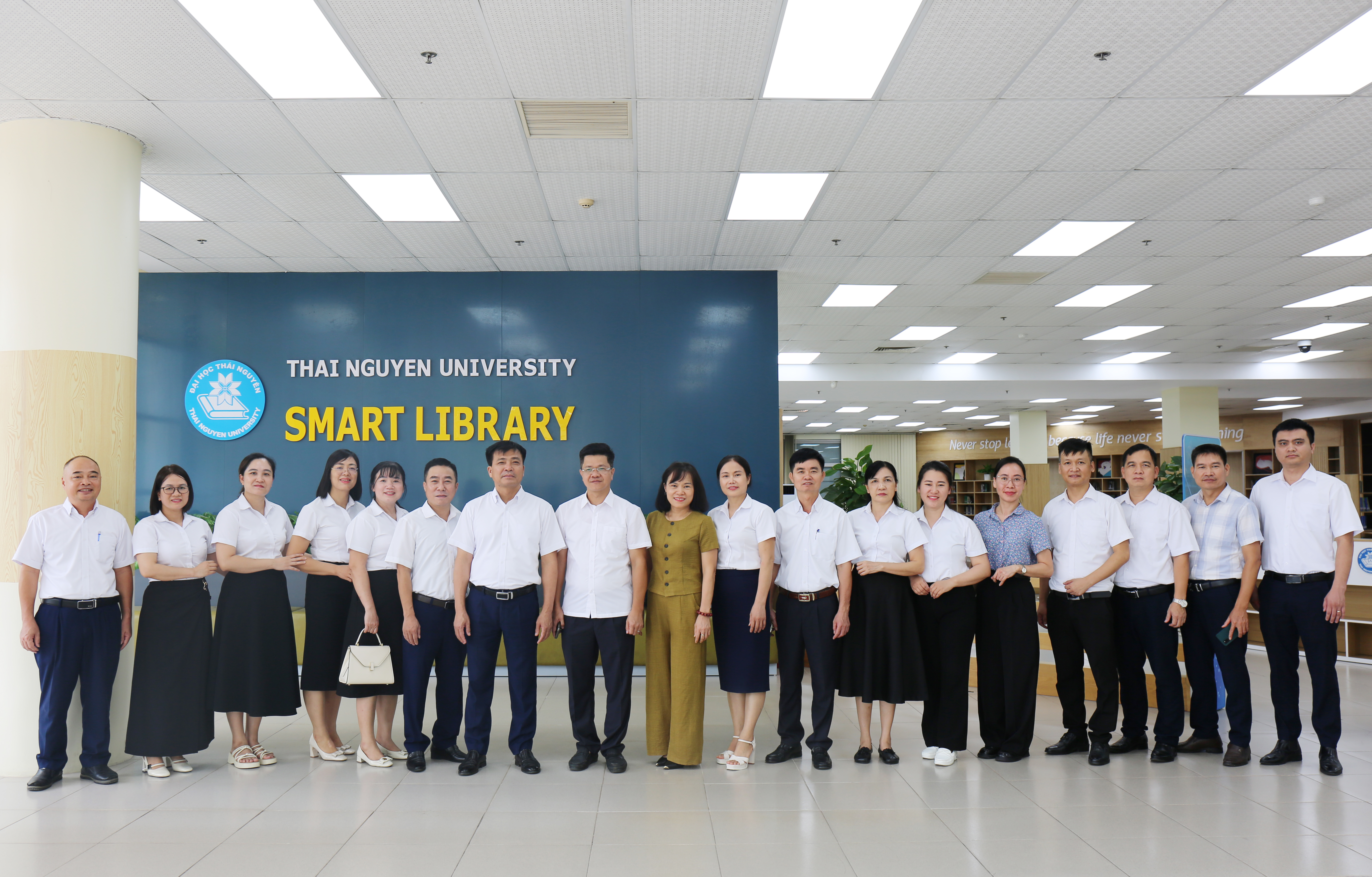 Công ty TNHH MTV đầu tư phát triển Thủy lợi Hà Nội - Xây dựng cơ sở dữ liệu dùng chung